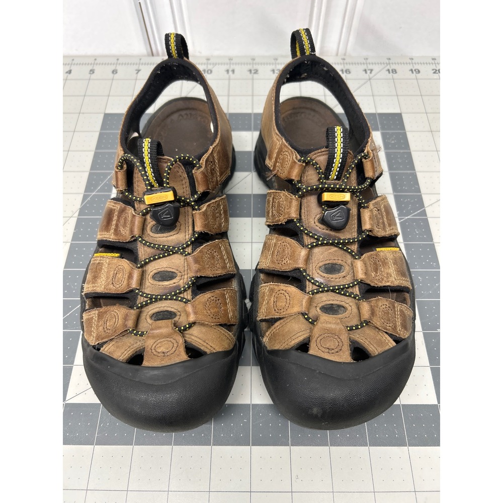 Keen Newport Sandals Mens 8.5 Brown Leather Waterproof Hiking Outdoor Shoes